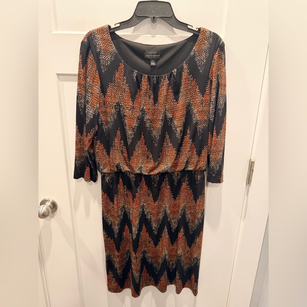 Connected Apparel Black Rust Zigzag Dress Size 12 Stretch 3/4 Sleeve Work